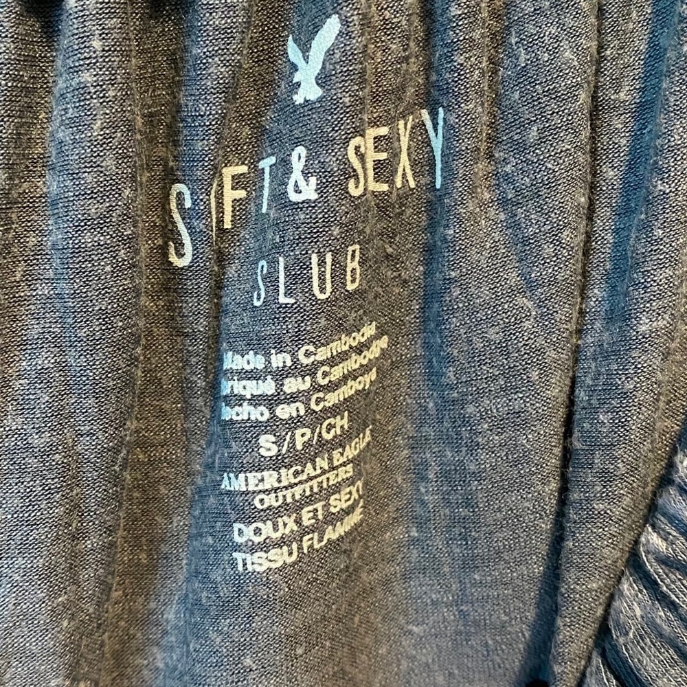 American Eagle Blouse - Picture 3 of 3